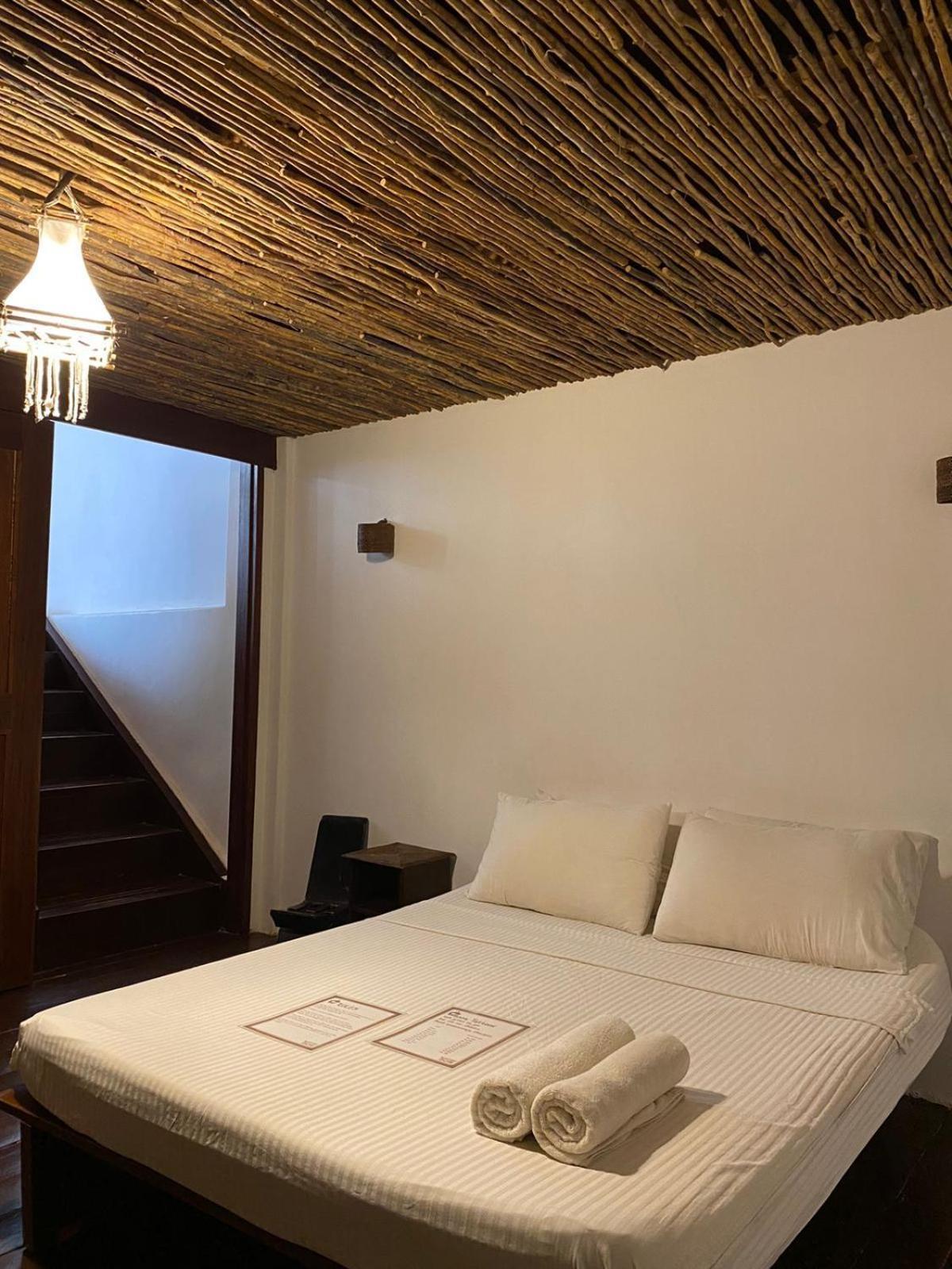 ホテル Boracay Coco Huts Balabag  エクステリア 写真