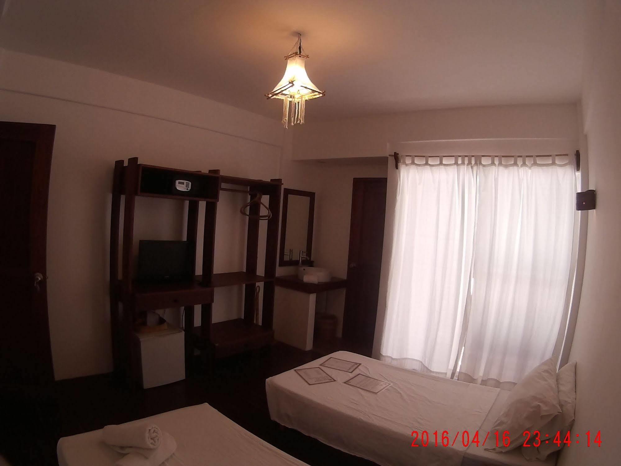 ホテル Boracay Coco Huts Balabag  エクステリア 写真