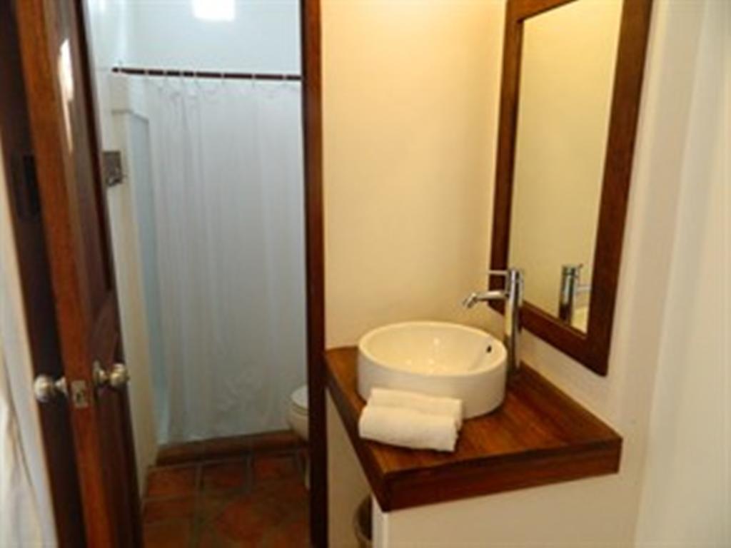 ホテル Boracay Coco Huts Balabag  部屋 写真